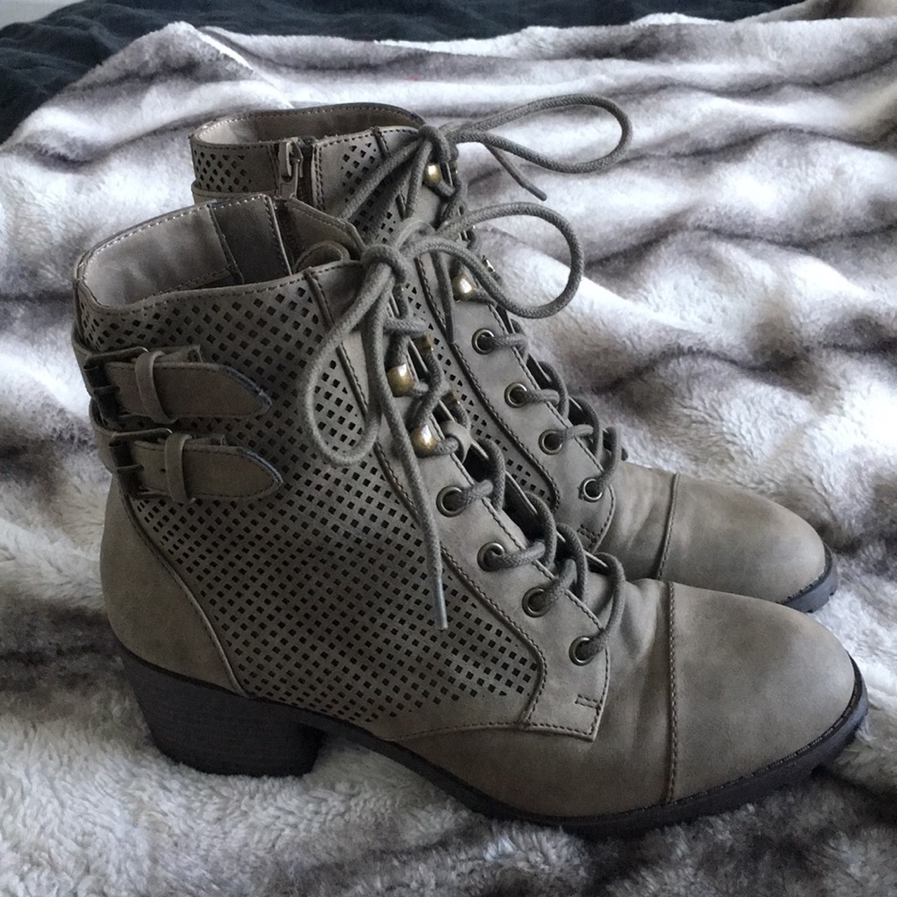 Detailed Combat Boots